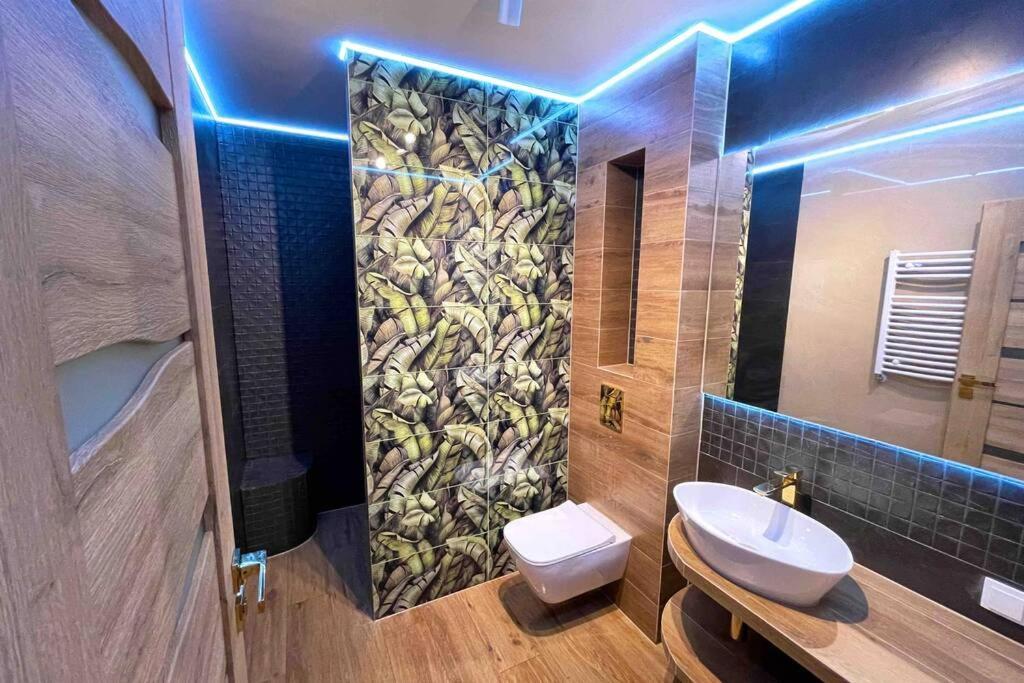 Hawaii Beach Lounge, Loft Z Jacuzzi I Tarasem - Sloneczne Tarasy W Porta Mare, Дзивновек Экстерьер фото